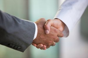 handshake-300x200